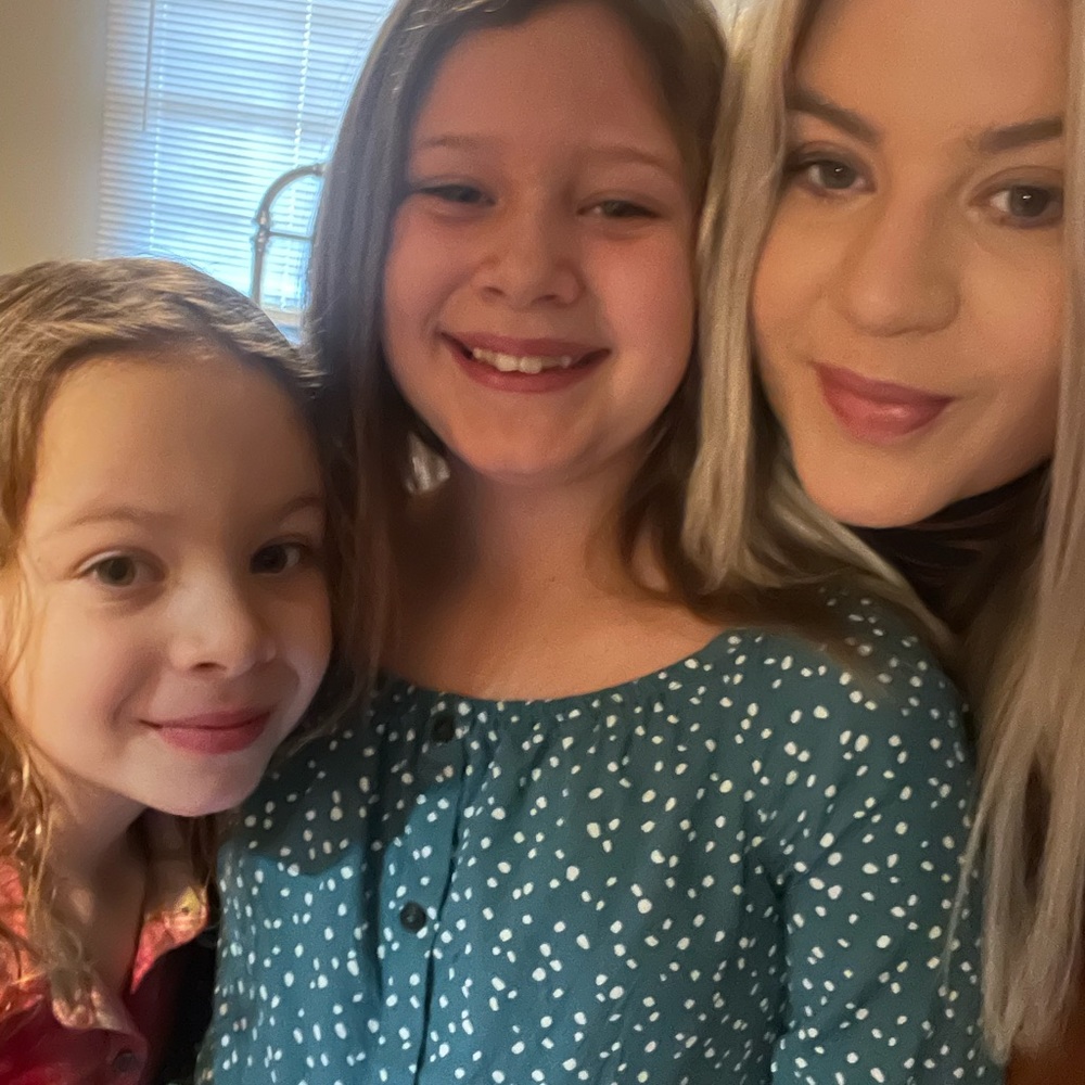 Meet your Posher, Alison